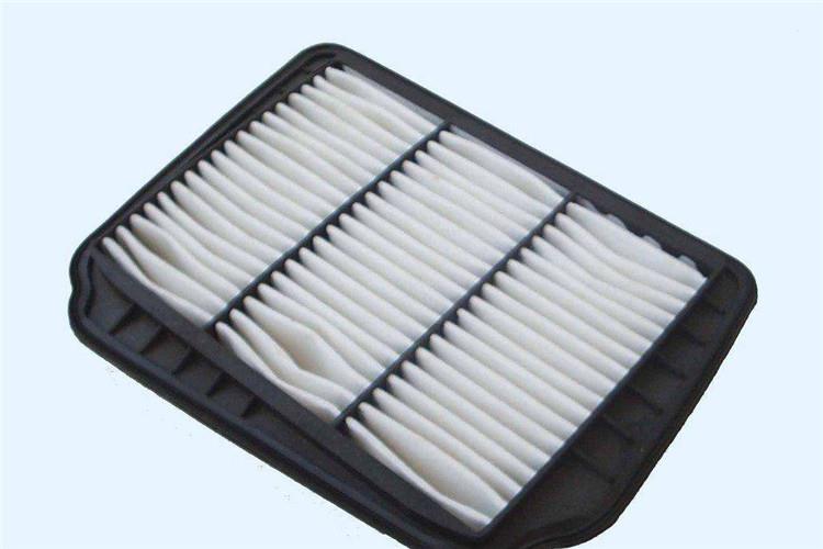 汽车乐动在线注册的作用是对来自油底壳的机油中有害杂质进行滤除，以洁净的机油供给曲轴、连杆、凸轮轴、增压器、活塞环等运动副件起到润滑、冷却、清洗作用