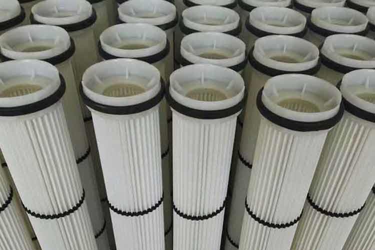 风机乐动(中国)整体为圆柱形，滤筒上下盖板为塑胶材质，其他级别滤筒盖板为电解板或不锈钢板冲压成型的